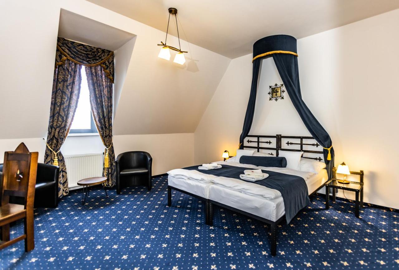 Hotel Grand Viglas Zvolen Exteriör bild