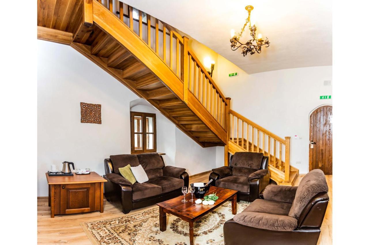 Hotel Grand Viglas Zvolen Exteriör bild