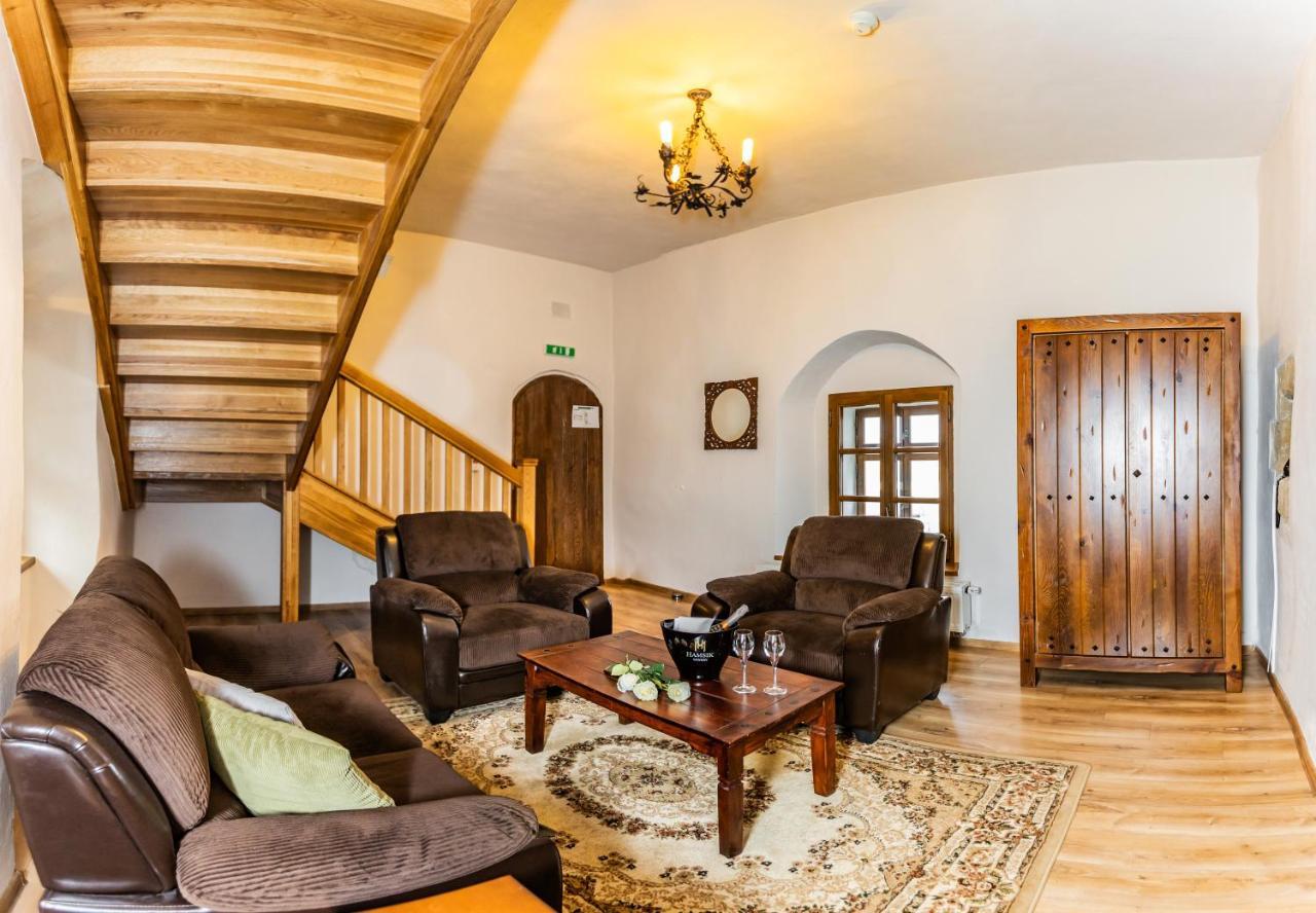 Hotel Grand Viglas Zvolen Exteriör bild